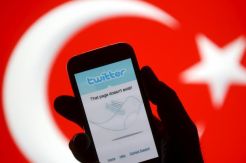 Ikut Aturan Turki, Kini Twitter Bebas Blokir