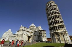 Menara Miring Pisa Akan Dijadikan Hotel