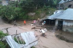 Lahar Dingin Sinabung Terjang Puluhan Rumah Warga