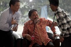 Akil Disebut Ikut Putuskan...