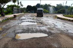Diresmikan Akhir 2013, Jalan Lingkar Utara Majalengka Rusak