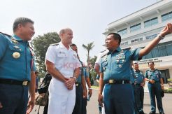 TNI AL-US Navy Simulasi...