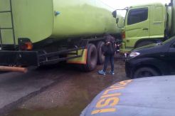 Polda Sumsel Amankan 62 Ton Minyak Ilegal