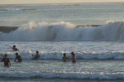 Penjual Bir di Pantai...