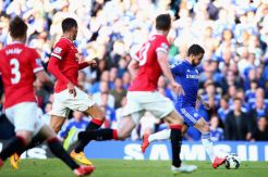 Bungkam United, Chelsea Makin Tak Terkejar