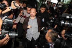 Didakwa Terima Alphard, Ini Pembelaan Sutan Bhatoegana