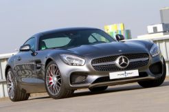 Mercy Siapkan GT4 Gasak Porsche Panamera