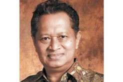 Bisnis Esek-Esek Itu...