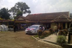 Pengawalan Liontin Batu Akik untuk KAA Bersifat VVIP
