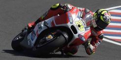 Ducati : Pembalap Mengendalikan Motor Bukan Sebaliknya