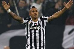 Vidal Fit, Allegri Usung Formasi 3-5-2