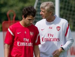 Ini Alasan Wenger Menolak Fabregas Kembali ke Arsenal