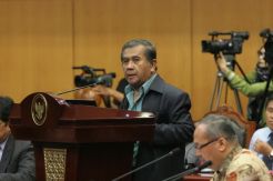 Eks Hakim MK Ini Sebut Menkumham Tepat Sahkan Golkar Kubu Agung