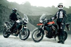 Triumph Luncurkan Dua Model Baru Tiger XRT dan XCA