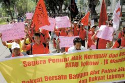 Pengusaha Harus Bayar...