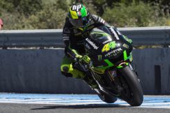 Pembalap Ini Kesulitan Pepet Valentino Rossi
