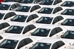 Pasar Mobil Lesu, Gaikindo Revisi Target Penjualan