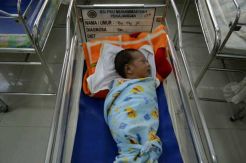 Bayi Tampan Berumur 10 Hari Ini Dibuang Orang Tuanya
