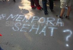 Jika Ingin Selamatkan Klub, Cabut Dulu Pembekuan PSSI