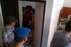 Gerebek Kost Mewah,...