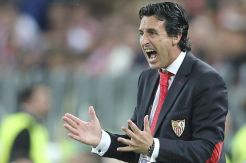 Pelatih Sevilla Tolak AC Milan