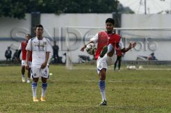 Abdulrahman All Out Bikin Clean Sheet Gawang Persib Bandung