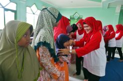 Periskasel Santuni Anak Yatim di HUT Telkomsel Ke-20
