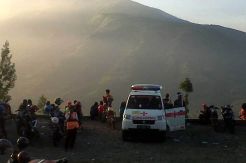 Evakuasi Korban, Jalur Pendakian Merapi Ditutup Sementara