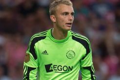 Kiper Ajax Calon Kuat Gantikan De Gea