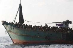 Panglima Imbau Nelayan Bantu Pengungsi Rohingya dan Bangladesh