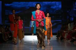 Kebaya Keraton Meriahkan JFFF 2015