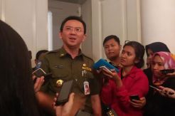 Didemo PKL, Ahok Akan Sikat Jika Anarkis