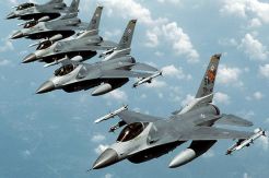 Pilot-pilot Militer...