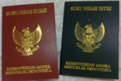 Buat Buku Nikah Palsu,...