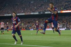 Aksi Messi Dipuji, Rainbow Neymar Justru Dicerca