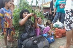 Ribuan Warga Sekitar Gunung Sinabung Diungsikan