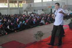 HT Ajak Mahasiswa Majukan...