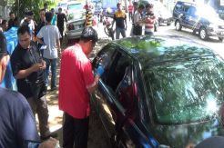 Mobil Dinas PNS Jadi Sasaran Bandit Pecah Kaca