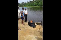 Mayat Laki-Laki Mengambang di Sungai Sibuluan