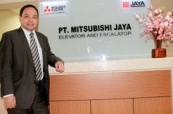 Mitsubishi Elevator...