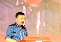 Menpora : Polisi &...