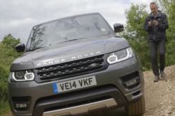 Land Rover Kembangkan Teknologi Stir Mobil dengan Handphone