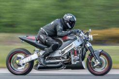 Motor Naked Bike ini Gunakan Turbin Helikopter pada Mesinnya