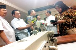 DPD Sesumbar Bantu Warga...