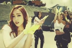 Video Klip Bersama Jessica...