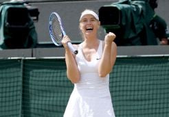 Sharapova Susul Langkah Serena ke Perempat Final