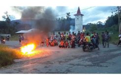 Warga Pahae Julu Blokade Jalan Masuk ke Proyek Panas Bumi