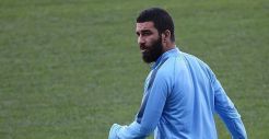 Turan Sadar Bakal Jadi Pengangguran di Barcelona