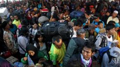 H-7 Lebaran Pelabuhan Makassar Dipadati Ribuan Pemudik