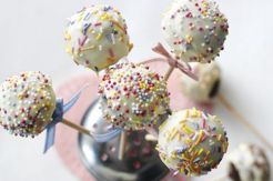 Cake Pops, Camilan Lebaran untuk Anak-Anak